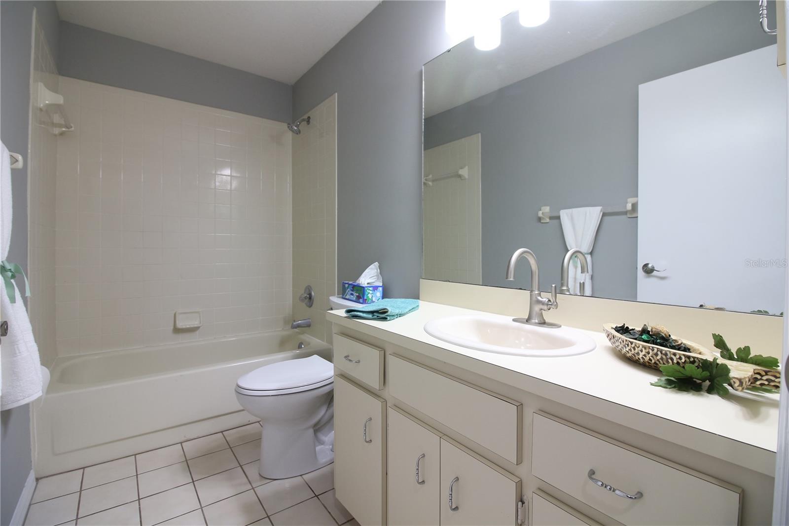 FAIRFIELD - Residential Lease