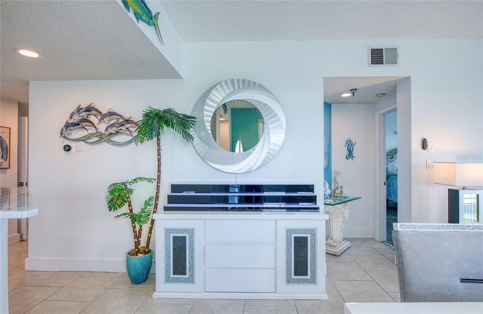 HARBOURSIDE CONDO - Residential