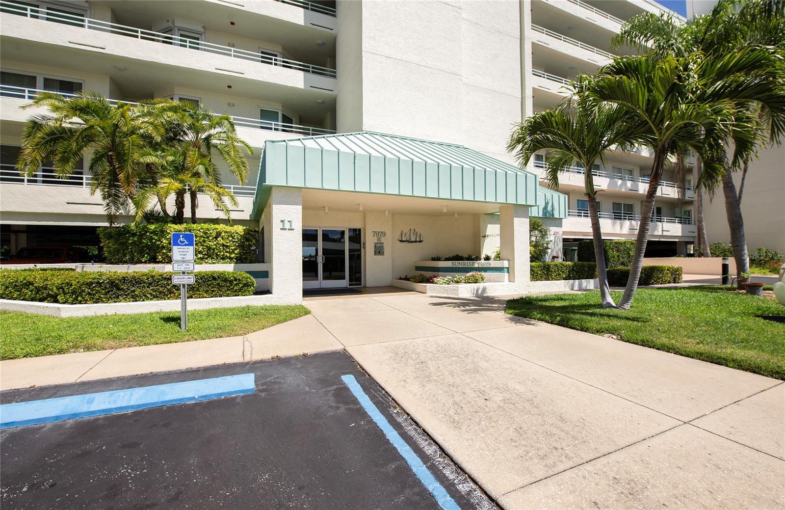 HARBOURSIDE CONDO - Residential