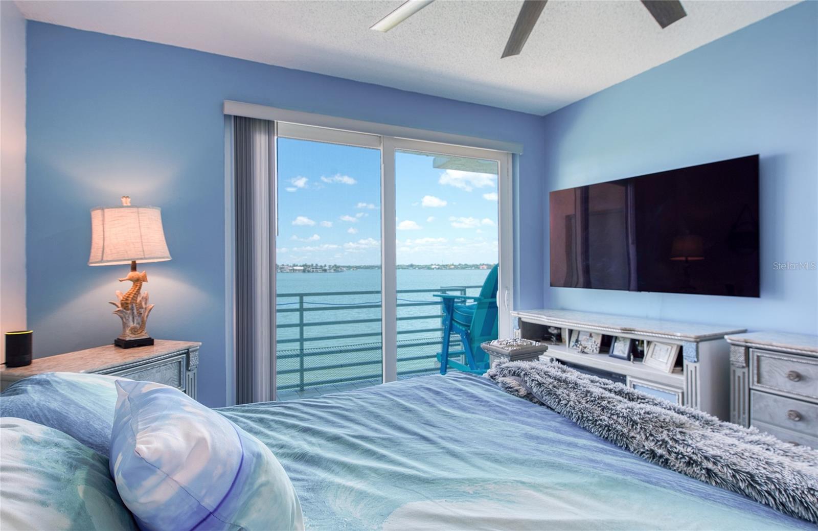HARBOURSIDE CONDO - Residential