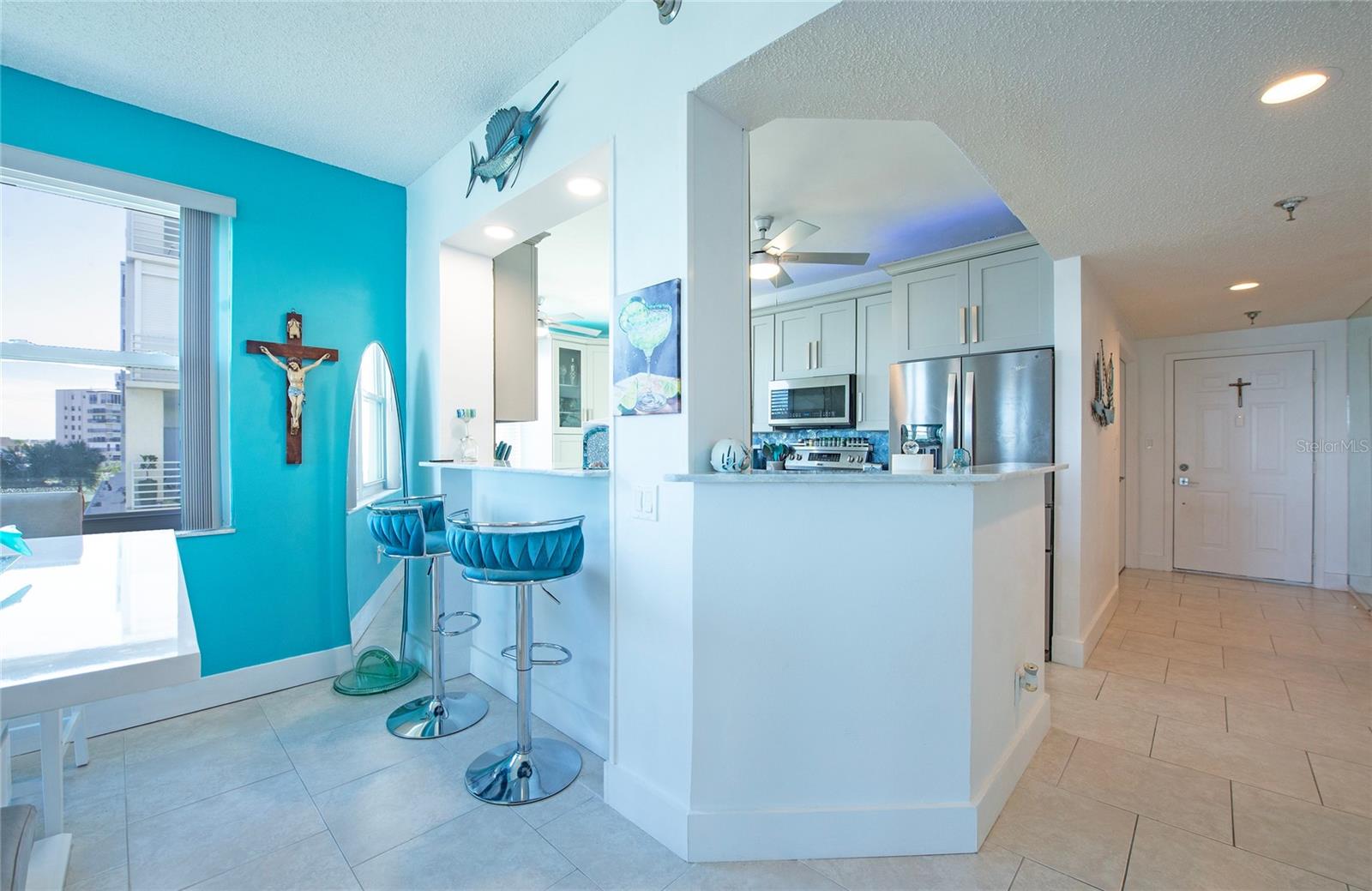 HARBOURSIDE CONDO - Residential