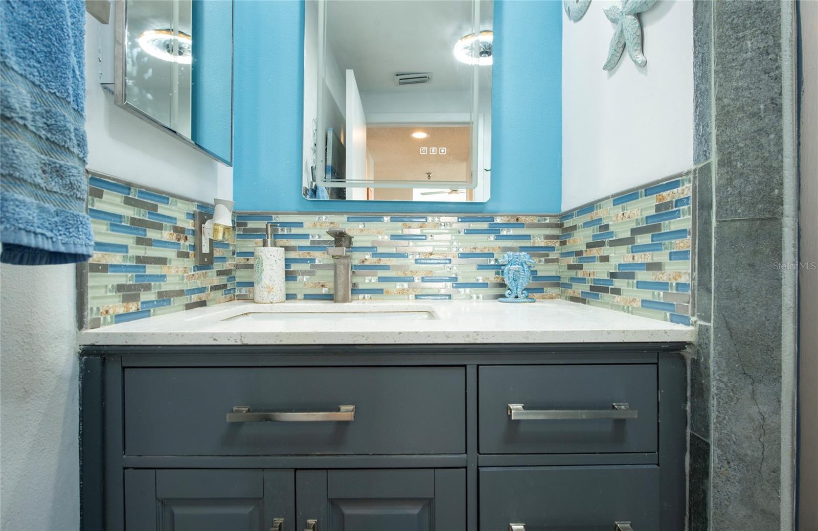 HARBOURSIDE CONDO - Residential