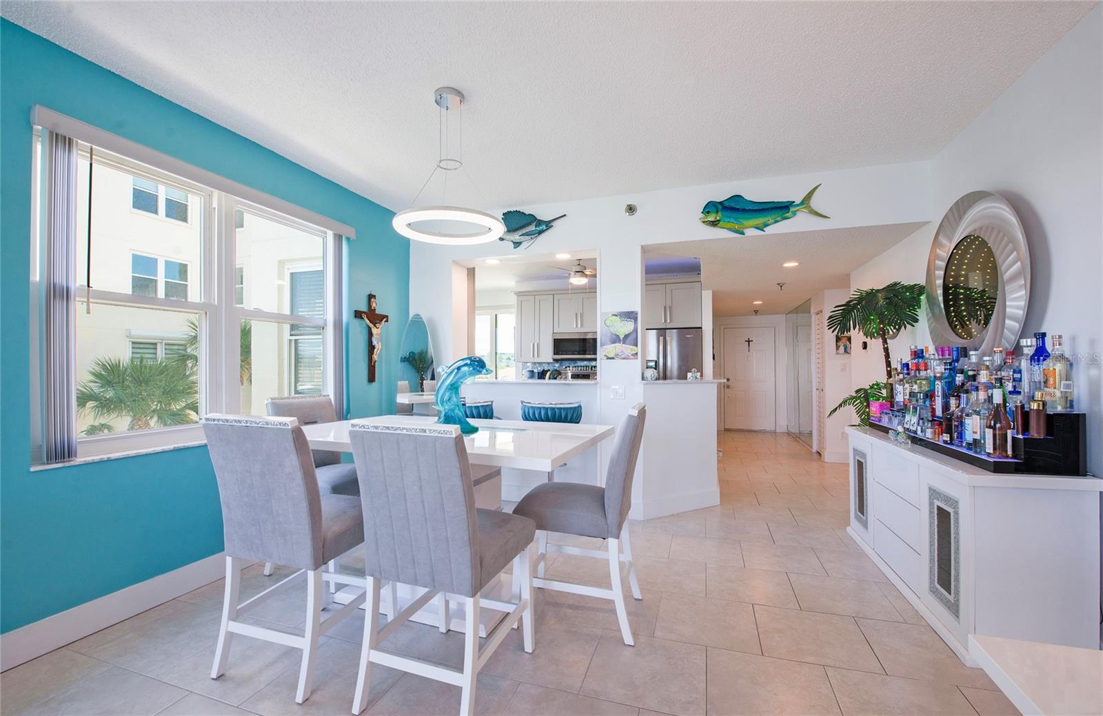 HARBOURSIDE CONDO - Residential