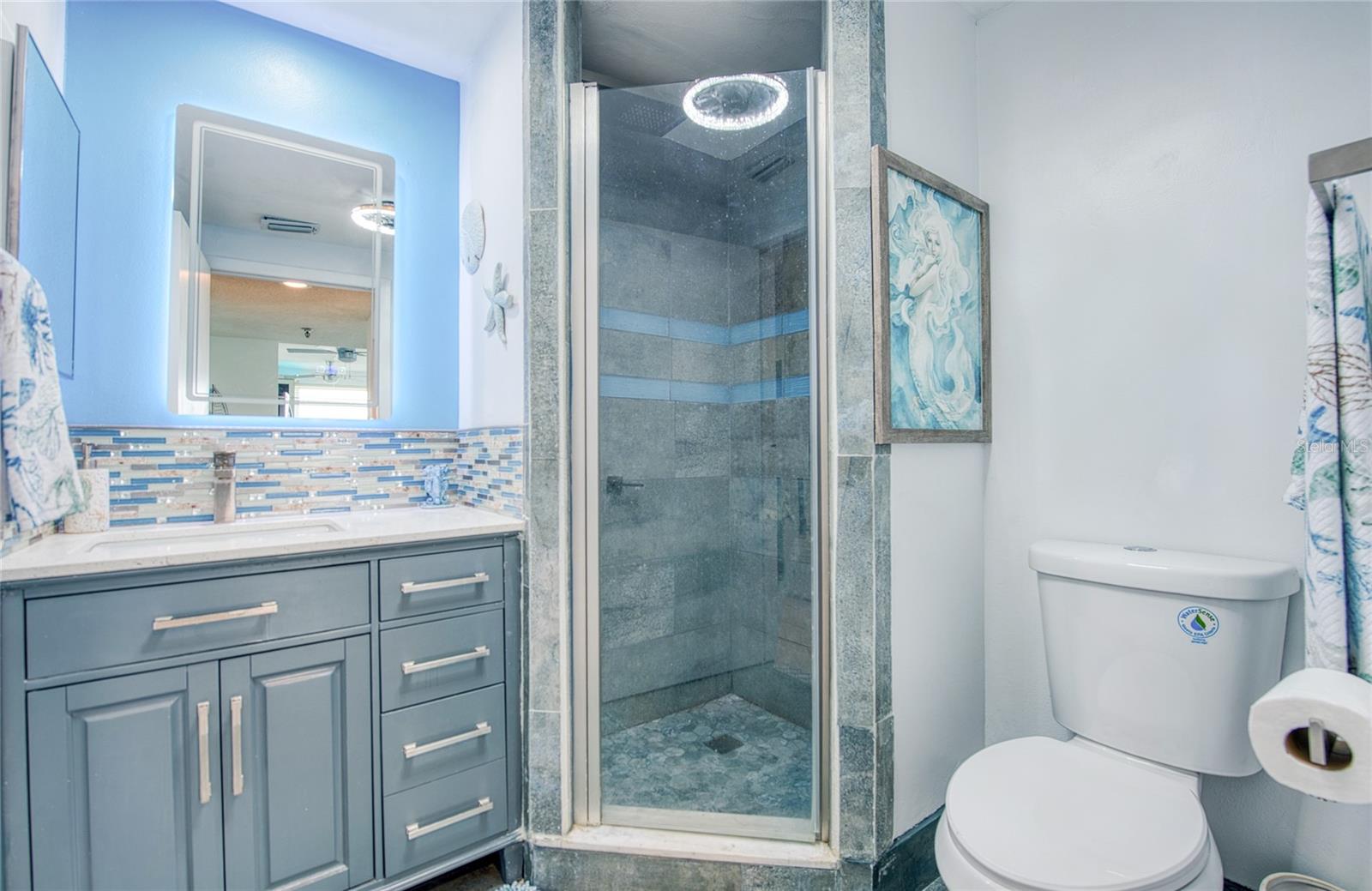 HARBOURSIDE CONDO - Residential