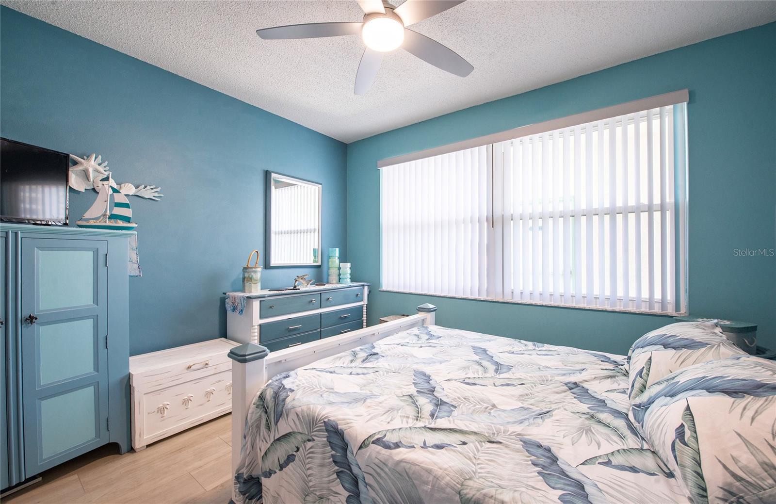 HARBOURSIDE CONDO - Residential