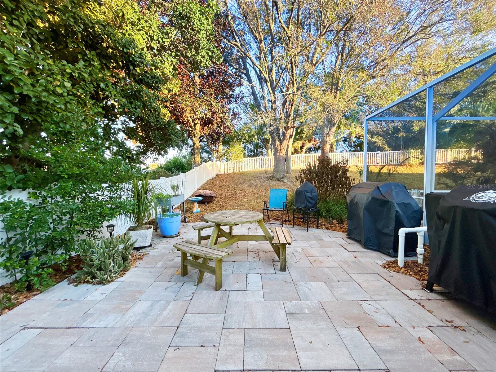 LAUREL RIDGE 02 - Residential