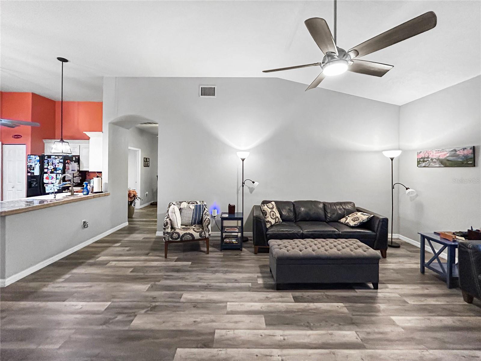 LAUREL RIDGE 02 - Residential