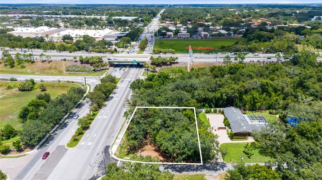 Photo of 431 N Hiawassee Road, Orlando, FL 32835 (MLS # S5133923)