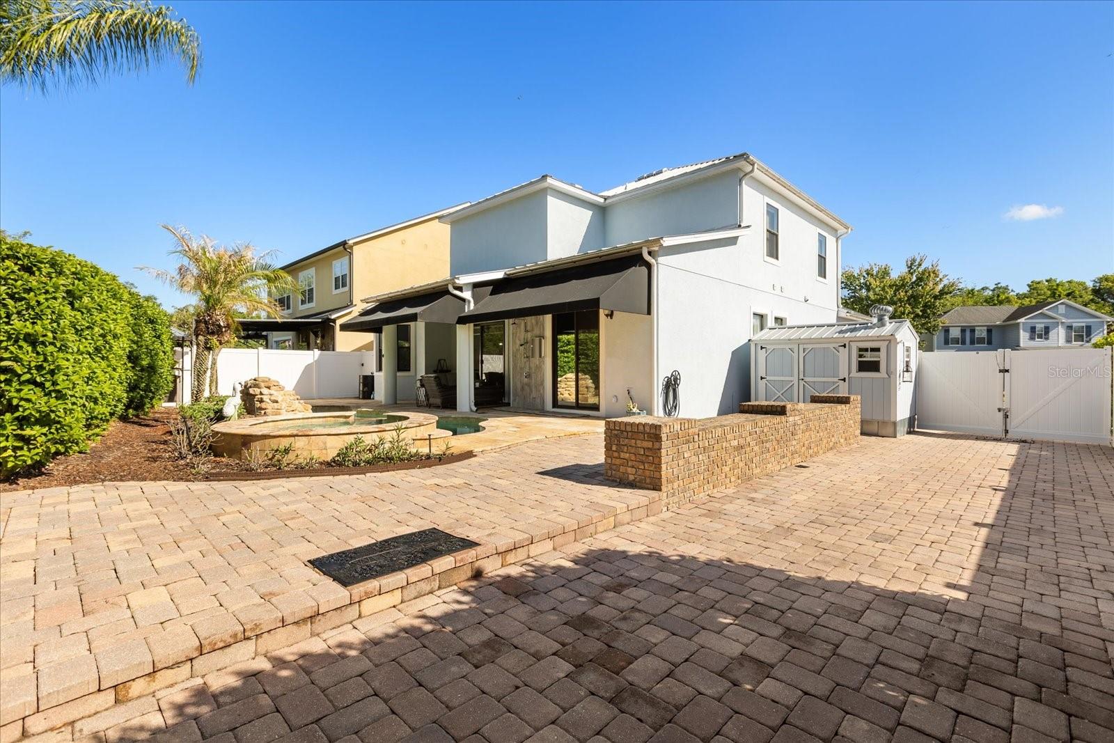 OAK RIDGE - Residential