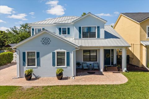 Property photo of 200 Vine Street, Oviedo, FL 32765