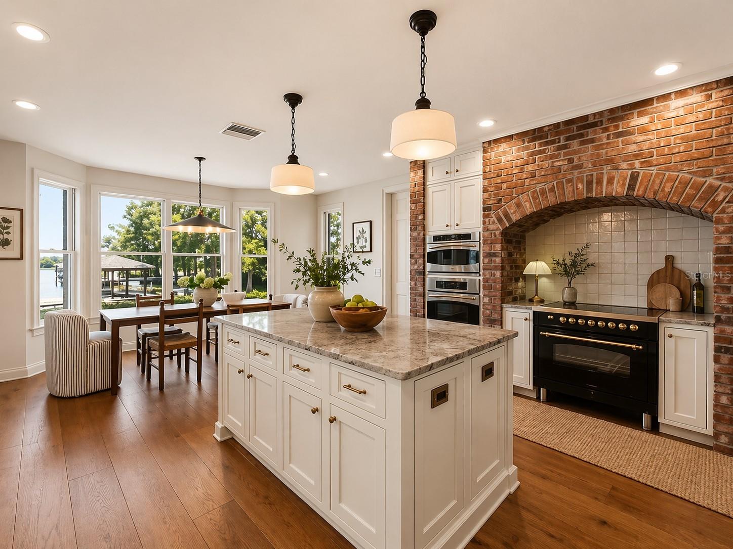 KEYSTONE CROSSINGS - Residential