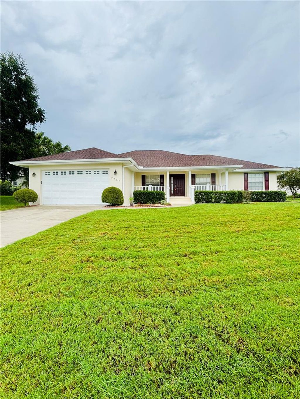 Photo of 5857 Manchester Drive W, Lakeland, FL 33810 (MLS # L4955476)