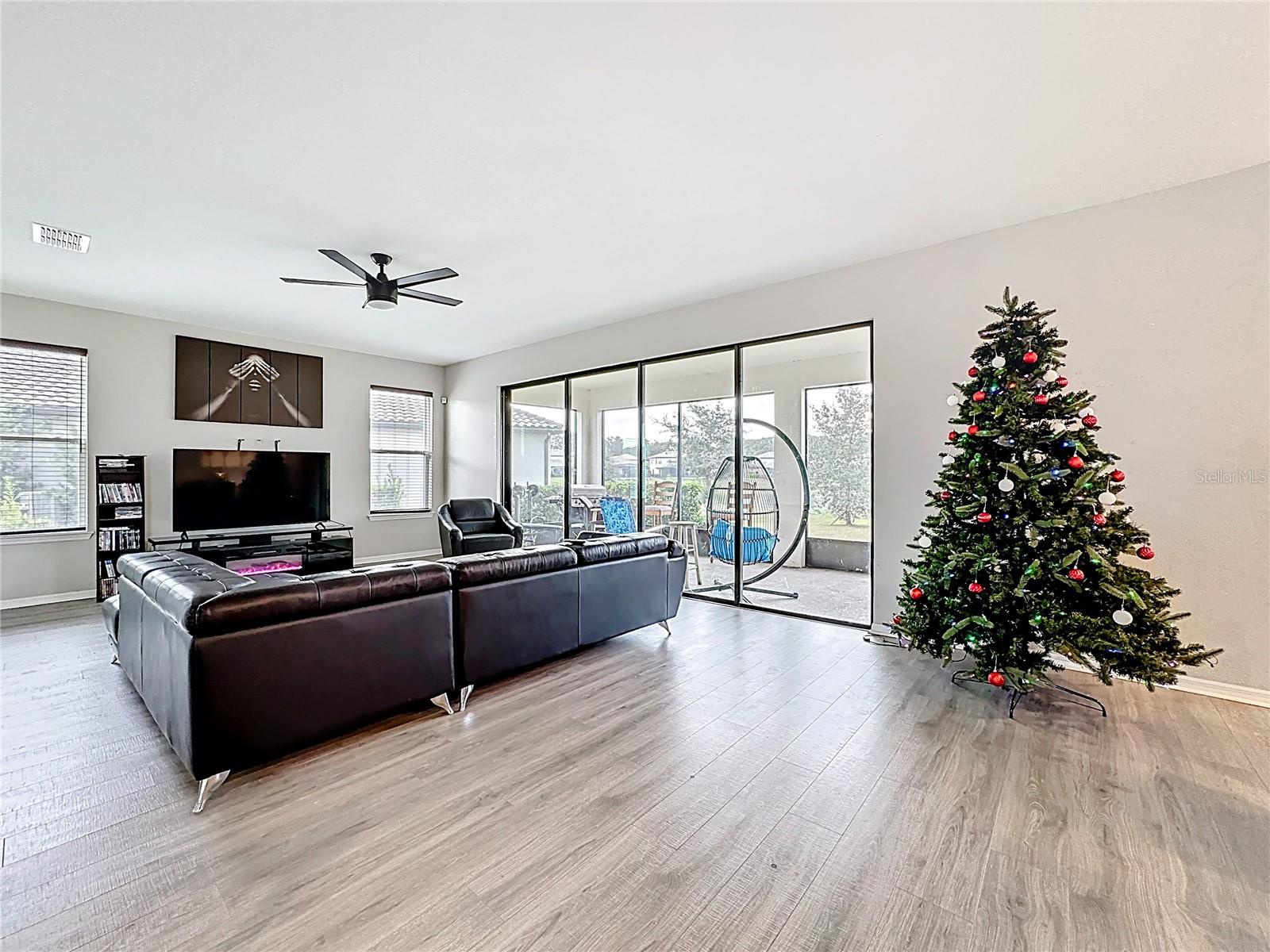 BELLALAGO PH 5J SEC 2 - Residential