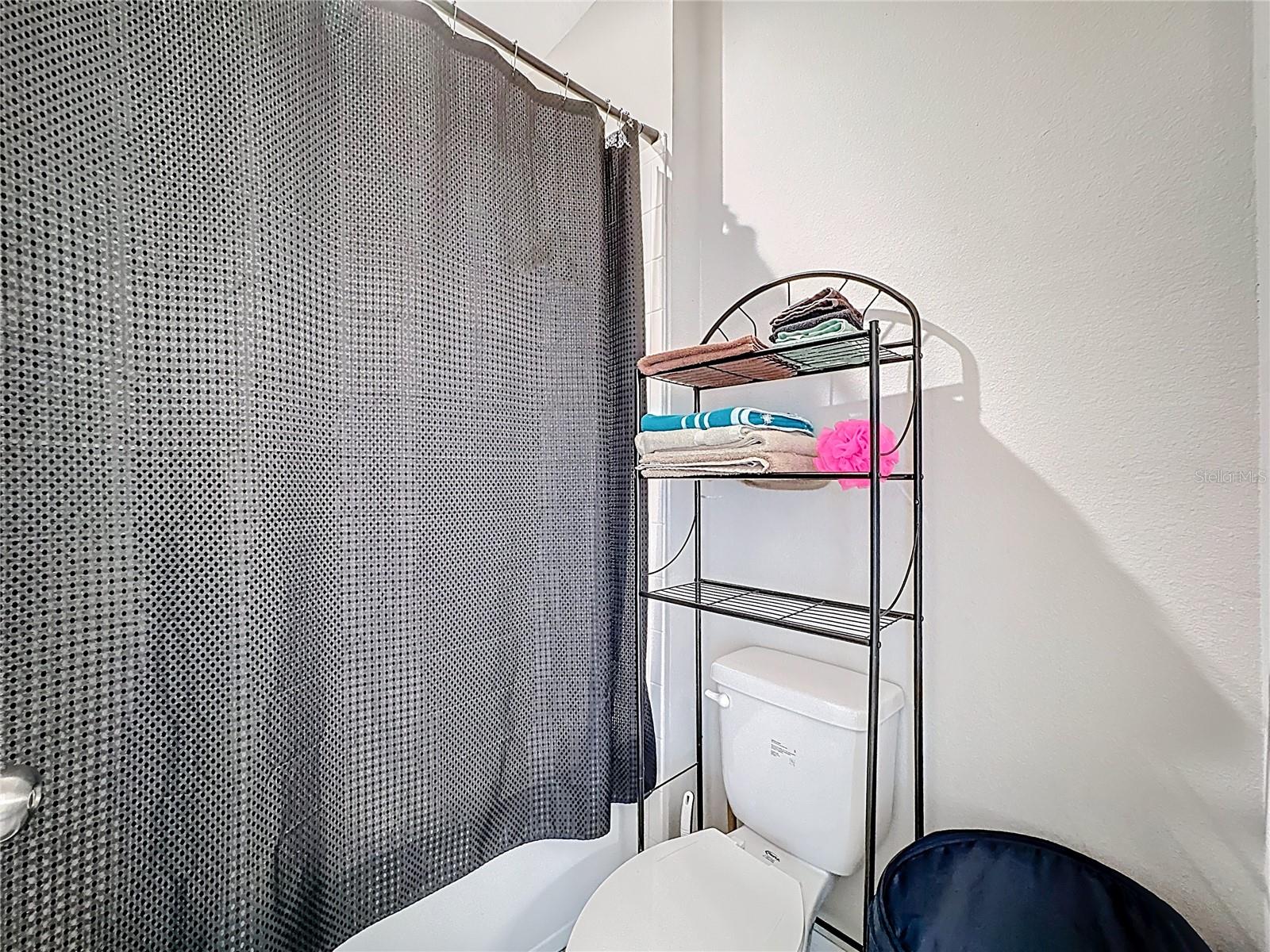 BELLALAGO PH 5J SEC 2 - Residential