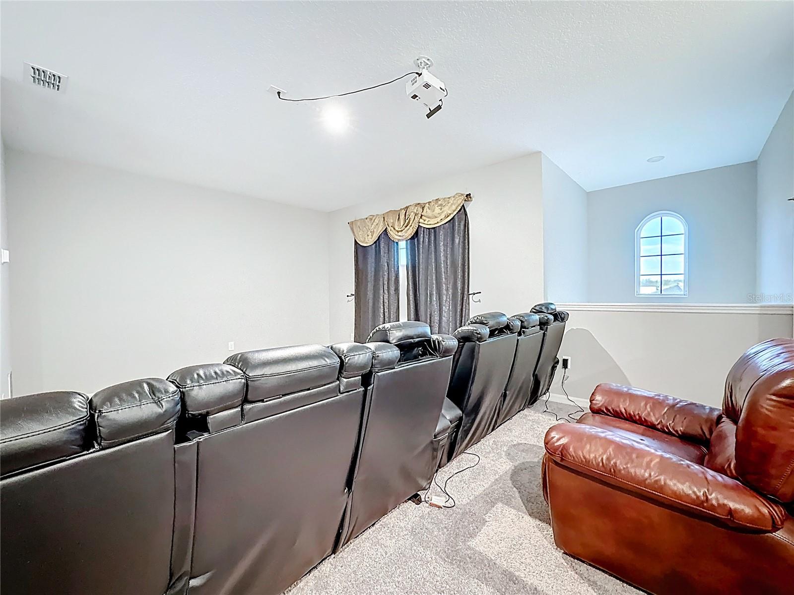 BELLALAGO PH 5J SEC 2 - Residential