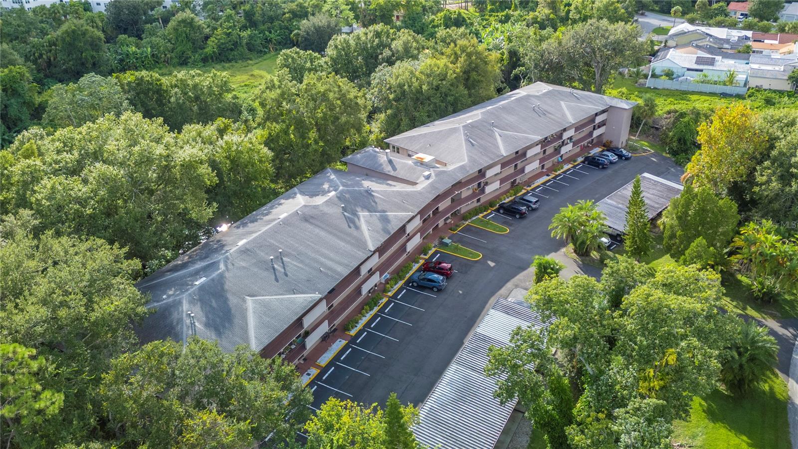 HAWAIIAN A CONDO - Residential