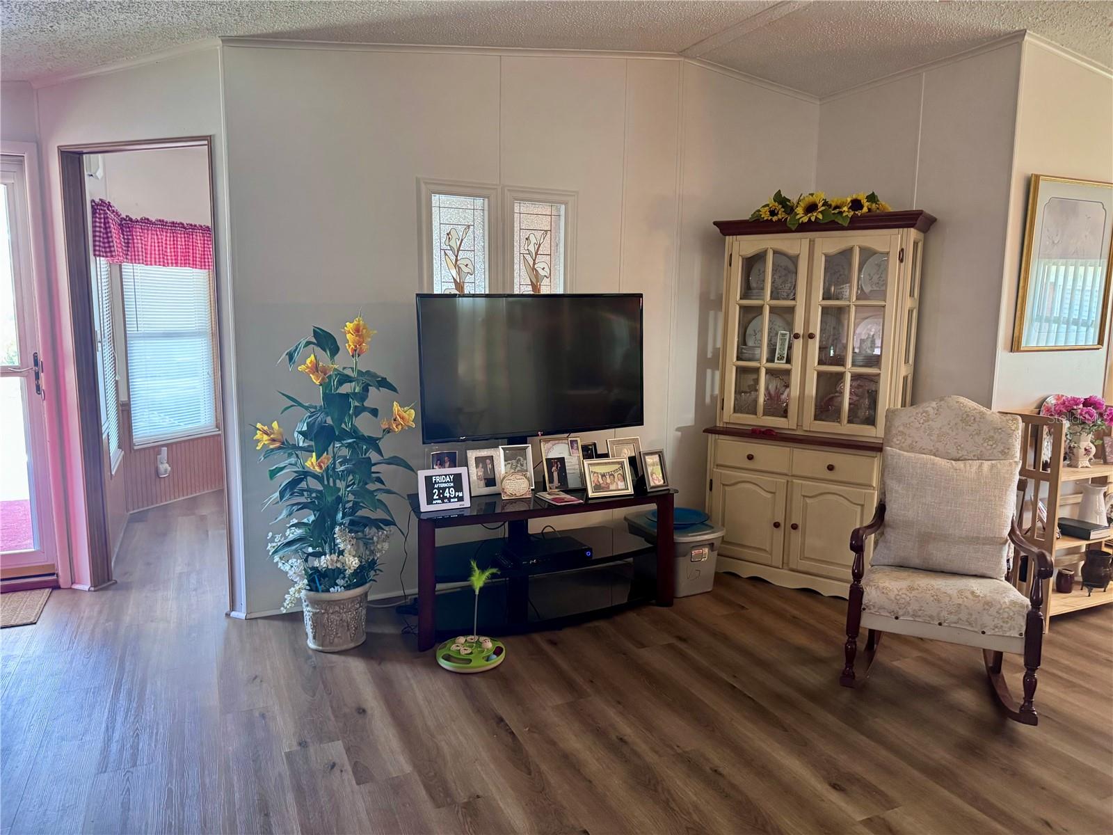 FLORAL LAKES - Residential