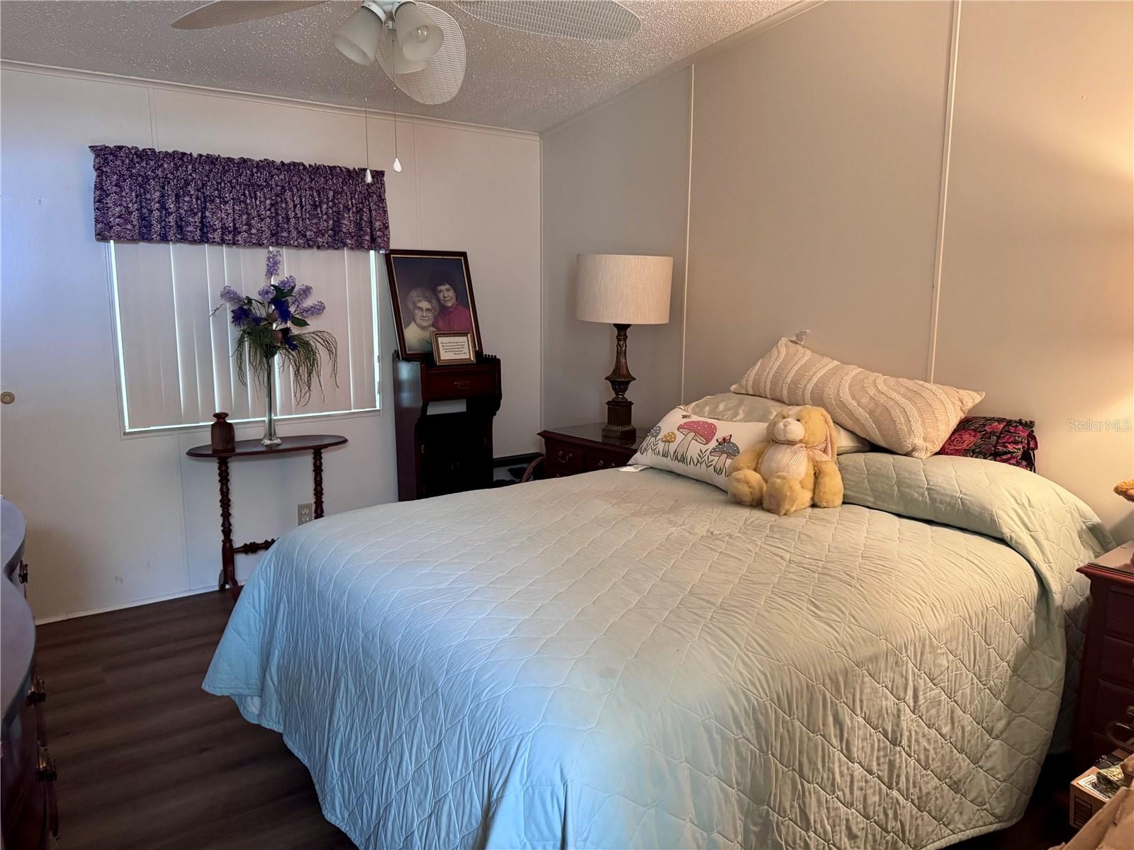 FLORAL LAKES - Residential