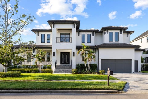 Property photo of 5025 W Dante Avenue, Tampa, FL 33629