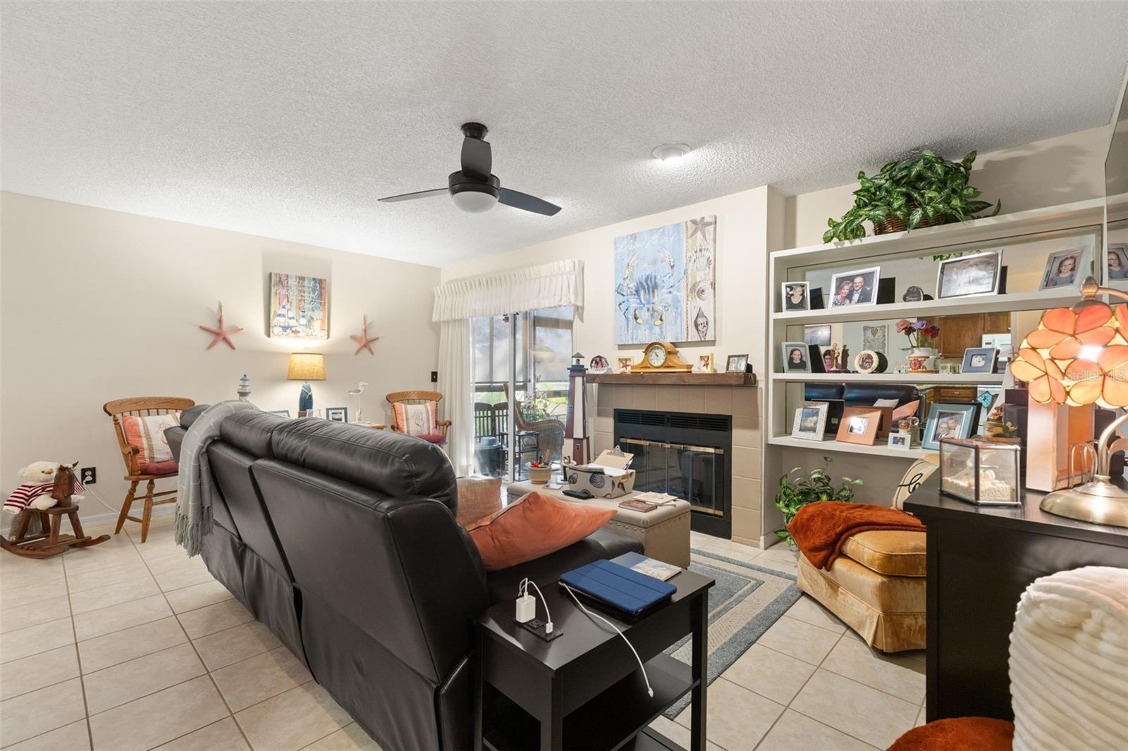 3122 VALLEY OAKS DRIVE