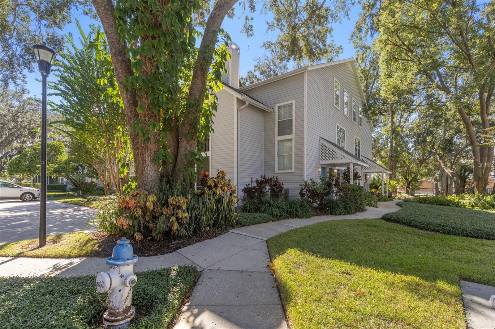 3122 VALLEY OAKS DRIVE