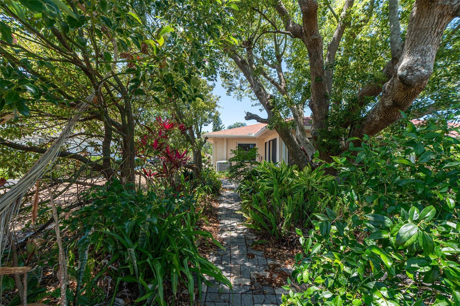 SUN CITY CENTER UNIT 45 - Residential
