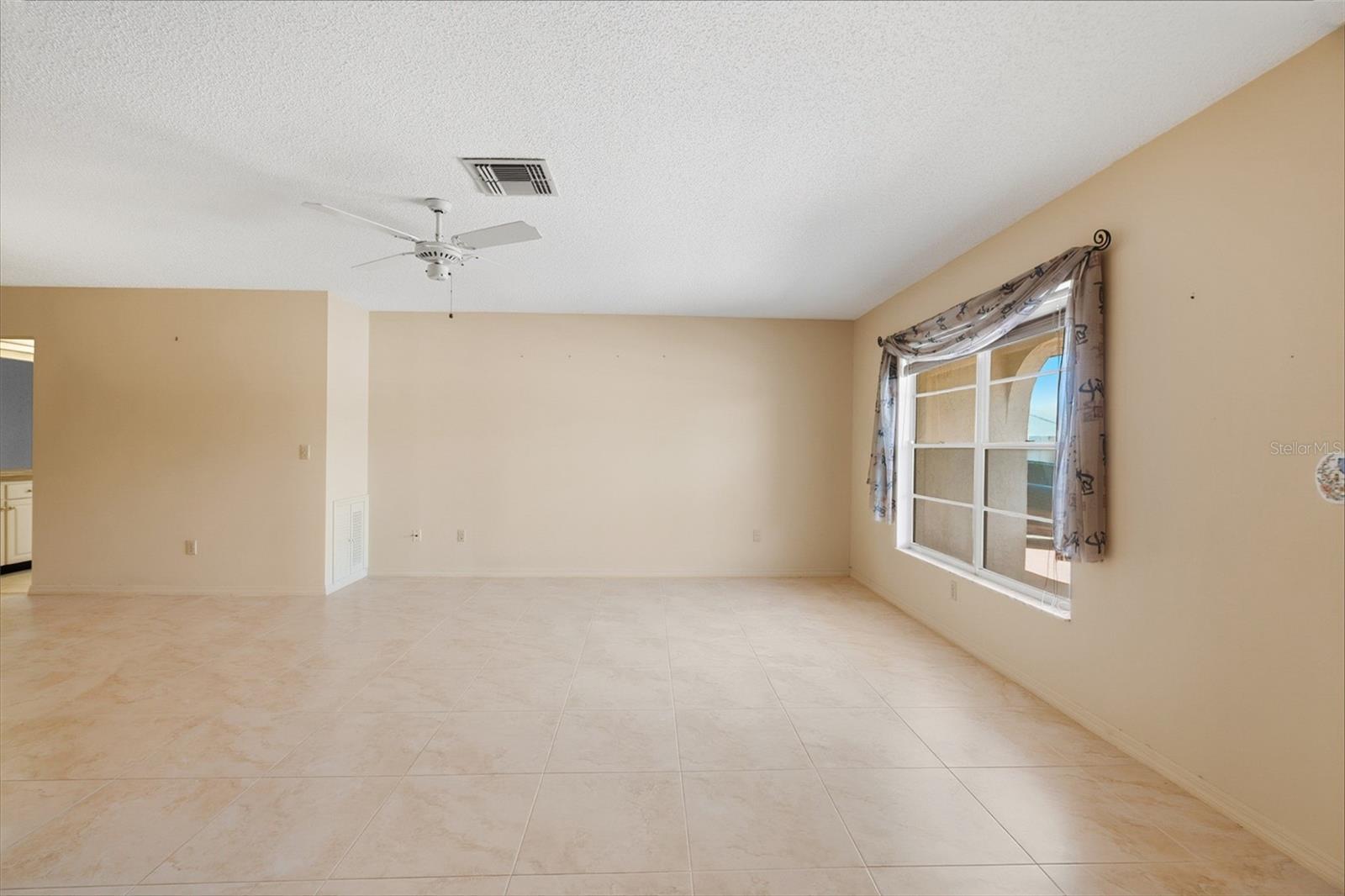 SUN CITY CENTER UNIT 45 - Residential