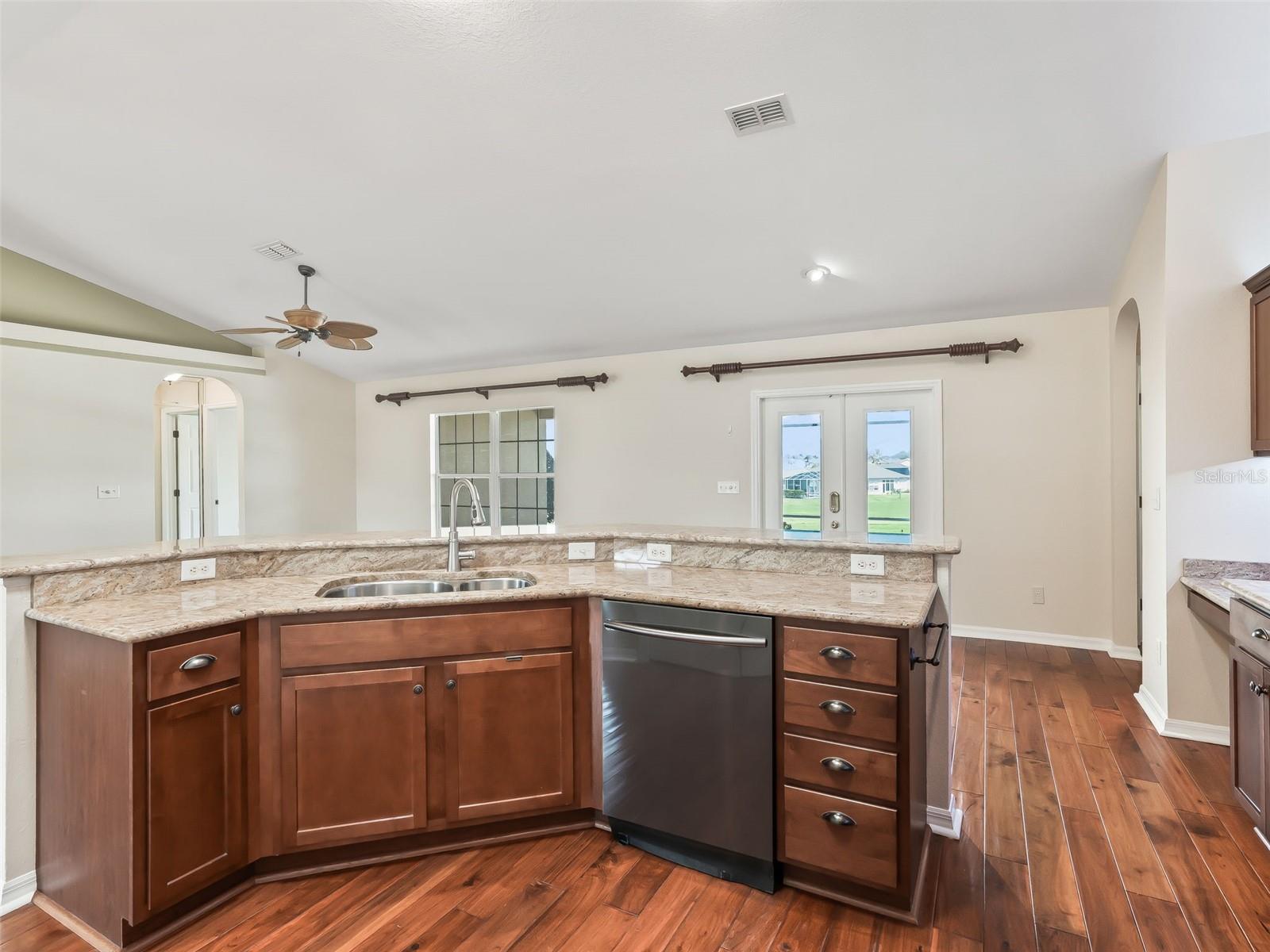 STONECREST - Residential