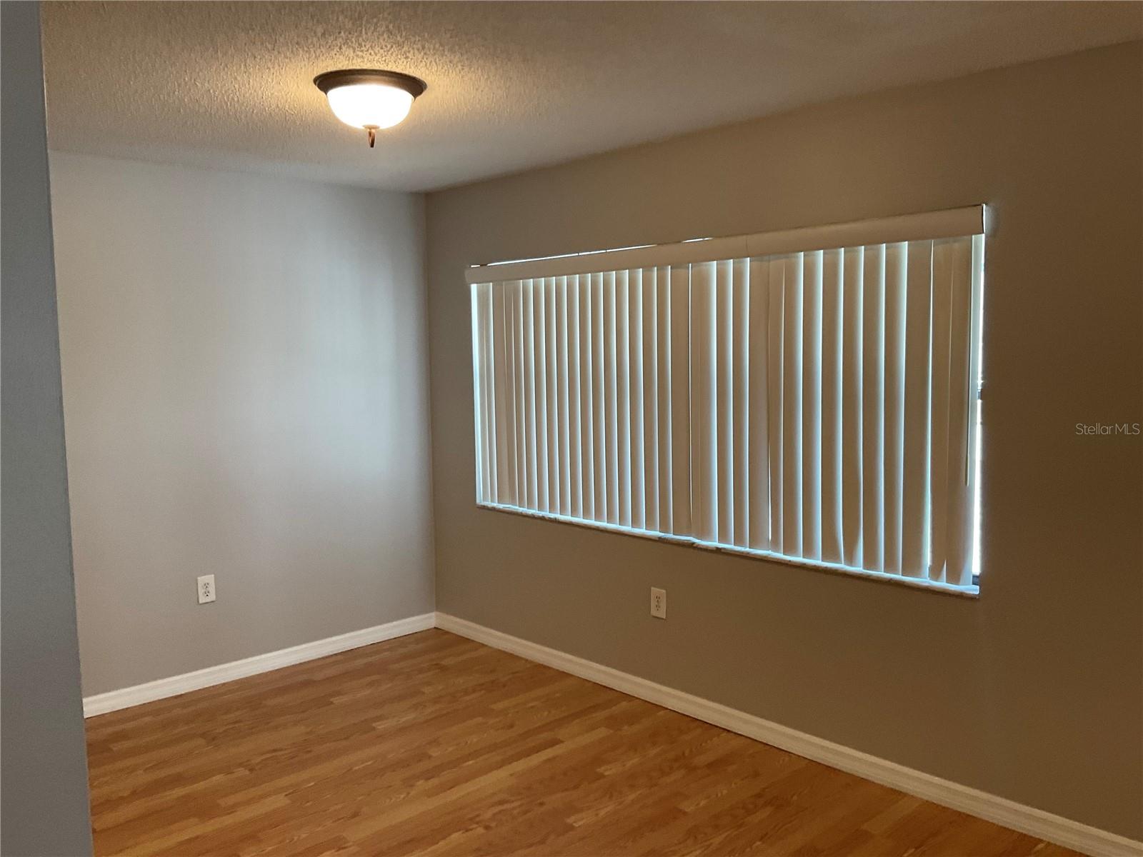 555 MAJESTIC WAY 1304