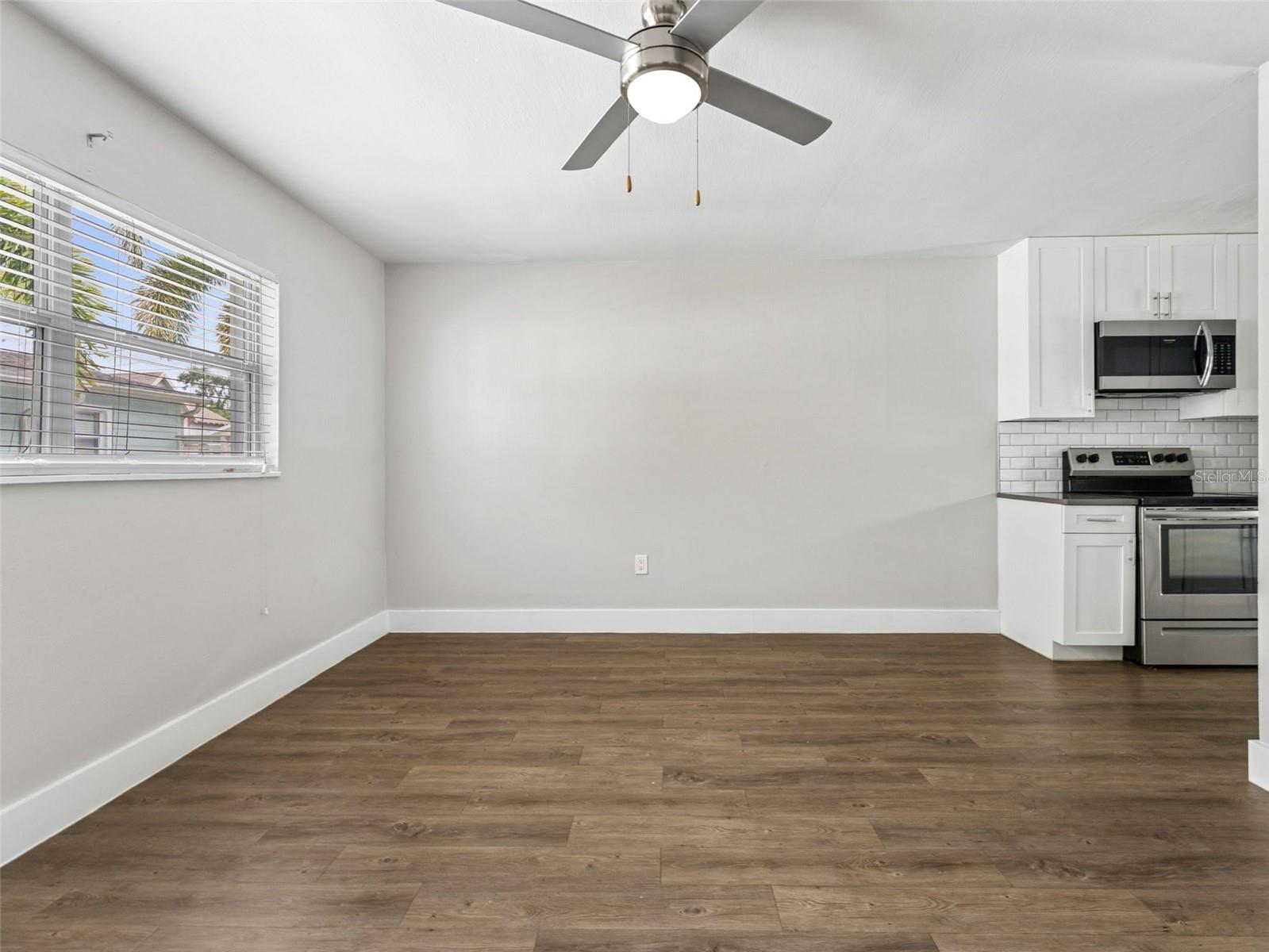 PALMA CEIA PARK - Residential Lease