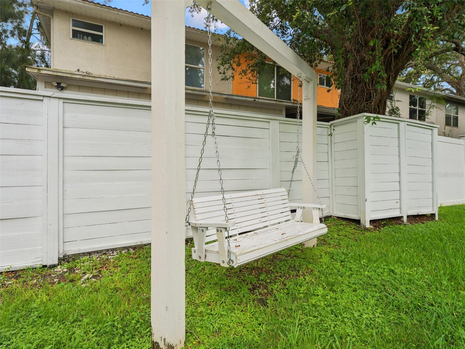 PALMA CEIA PARK - Residential Lease