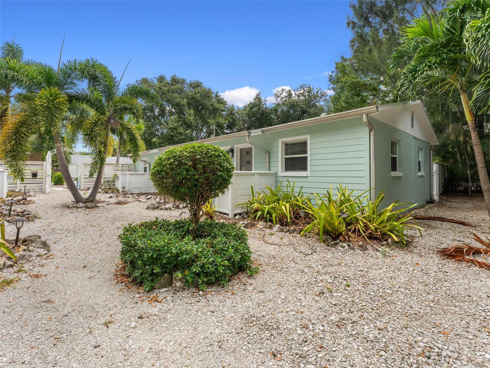 PALMA CEIA PARK - Residential Lease