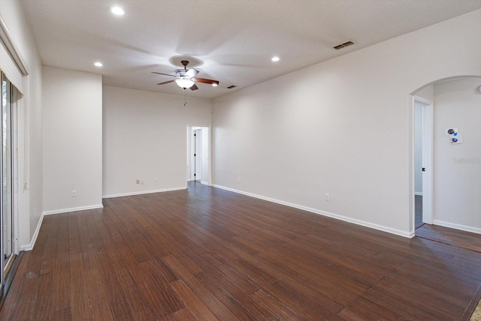 MANDERLEY SUB PH 1 - Residential