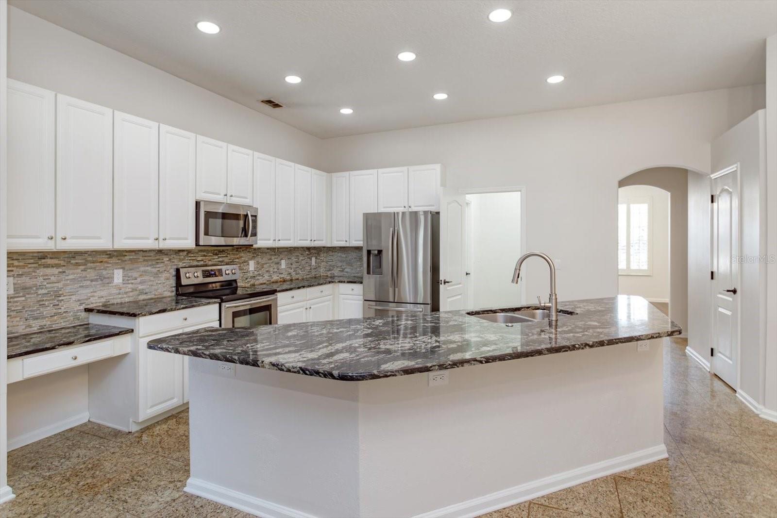 MANDERLEY SUB PH 1 - Residential