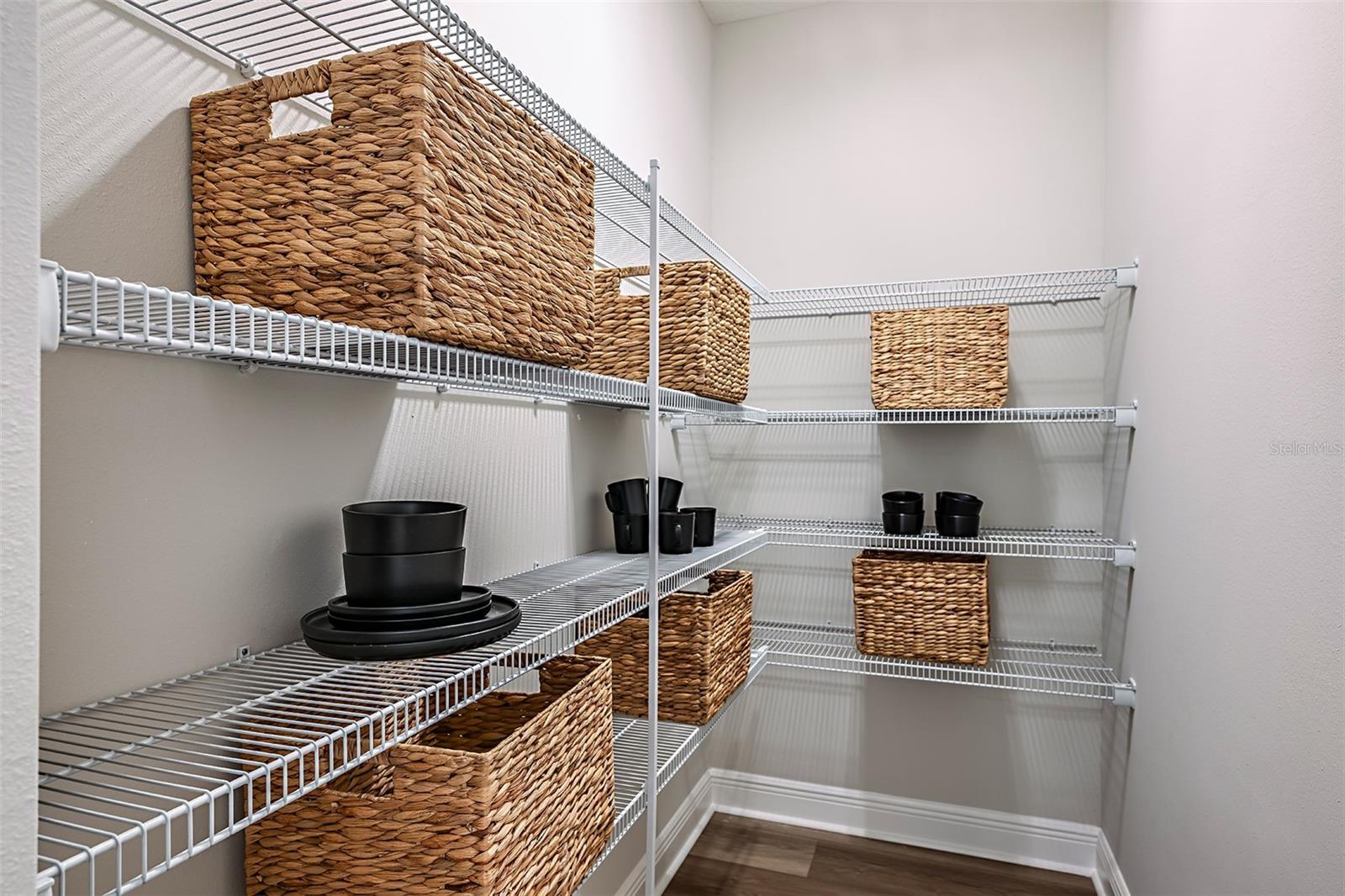 COUNTRY CLUB LAKES ESTATES - Residential