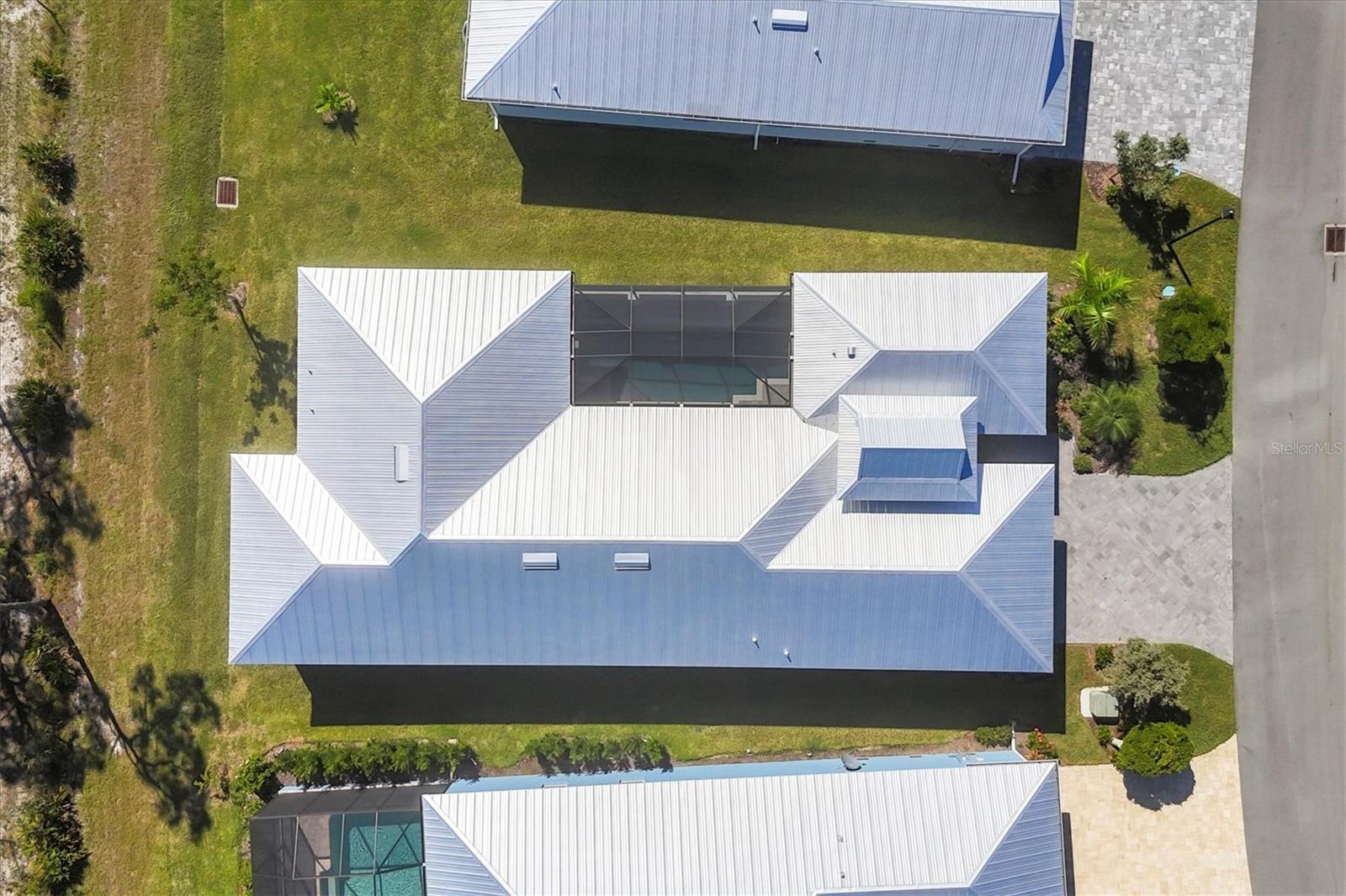 CORAL CAYE - Residential