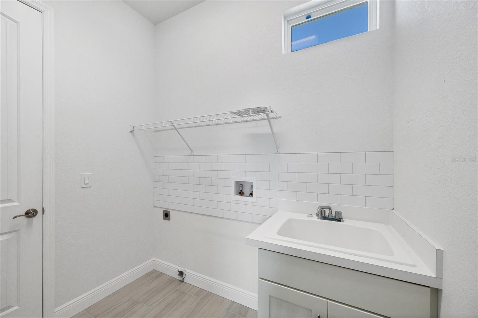 CORAL CAYE - Residential