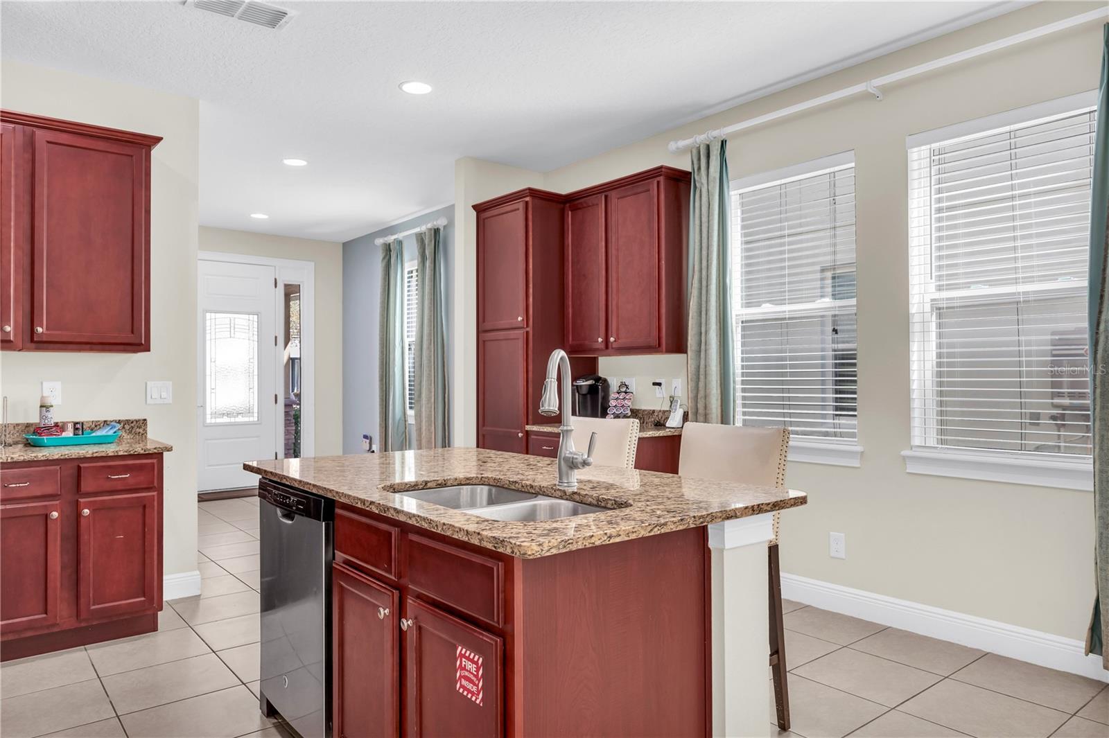 REUNION WEST PH 1 WEST & AMENT CTR RPLT - Residential