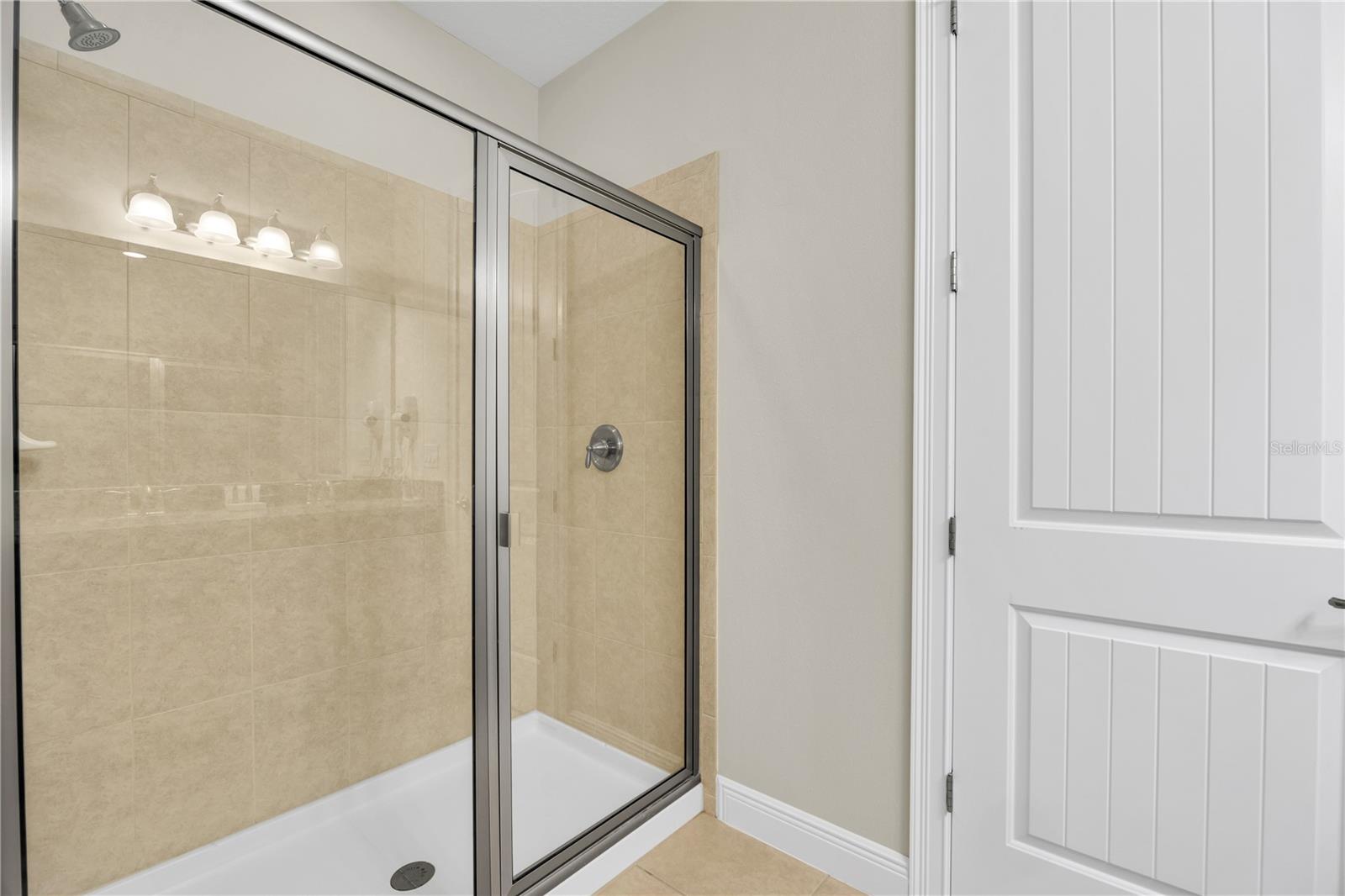 REUNION WEST PH 1 WEST & AMENT CTR RPLT - Residential