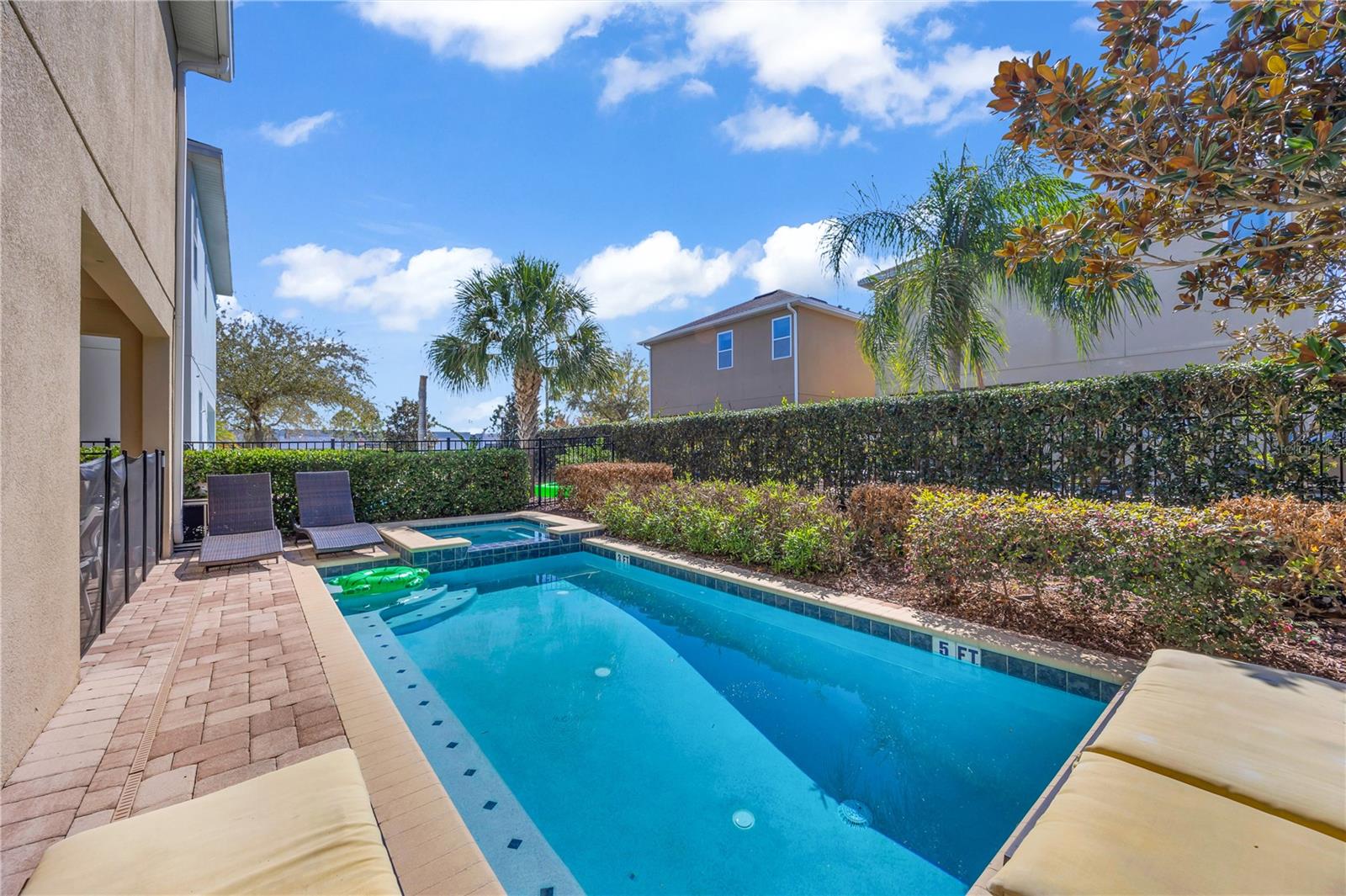 REUNION WEST PH 1 WEST & AMENT CTR RPLT - Residential