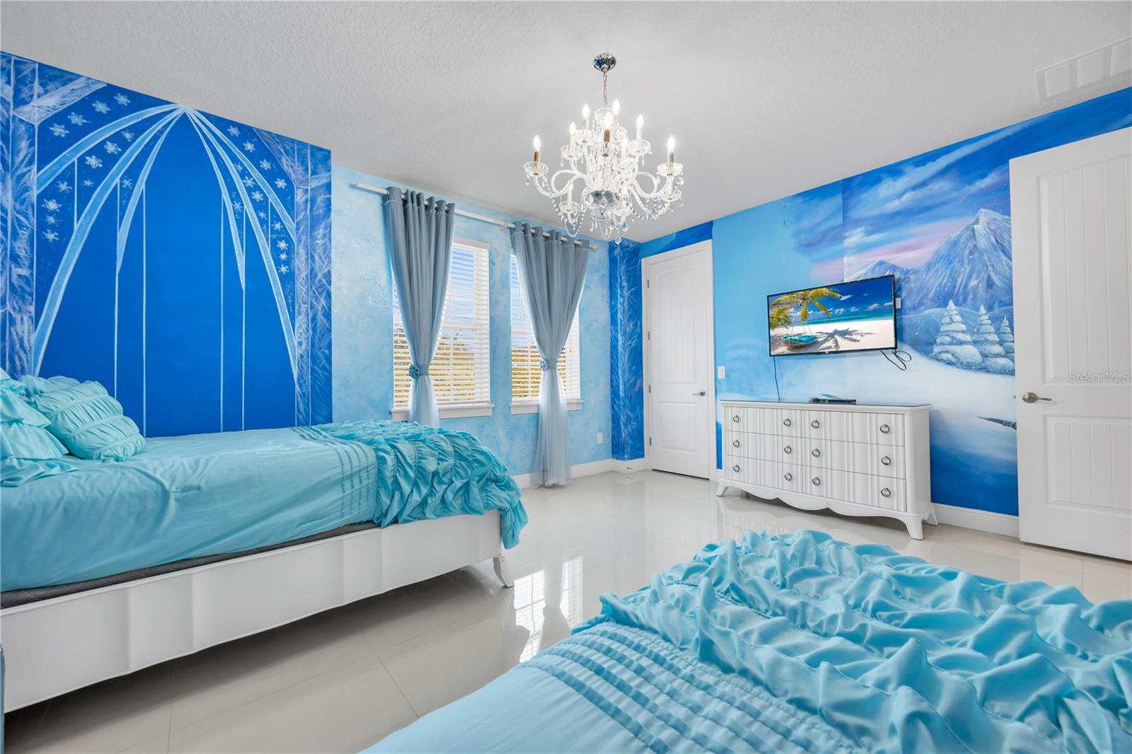 REUNION WEST PH 1 WEST & AMENT CTR RPLT - Residential