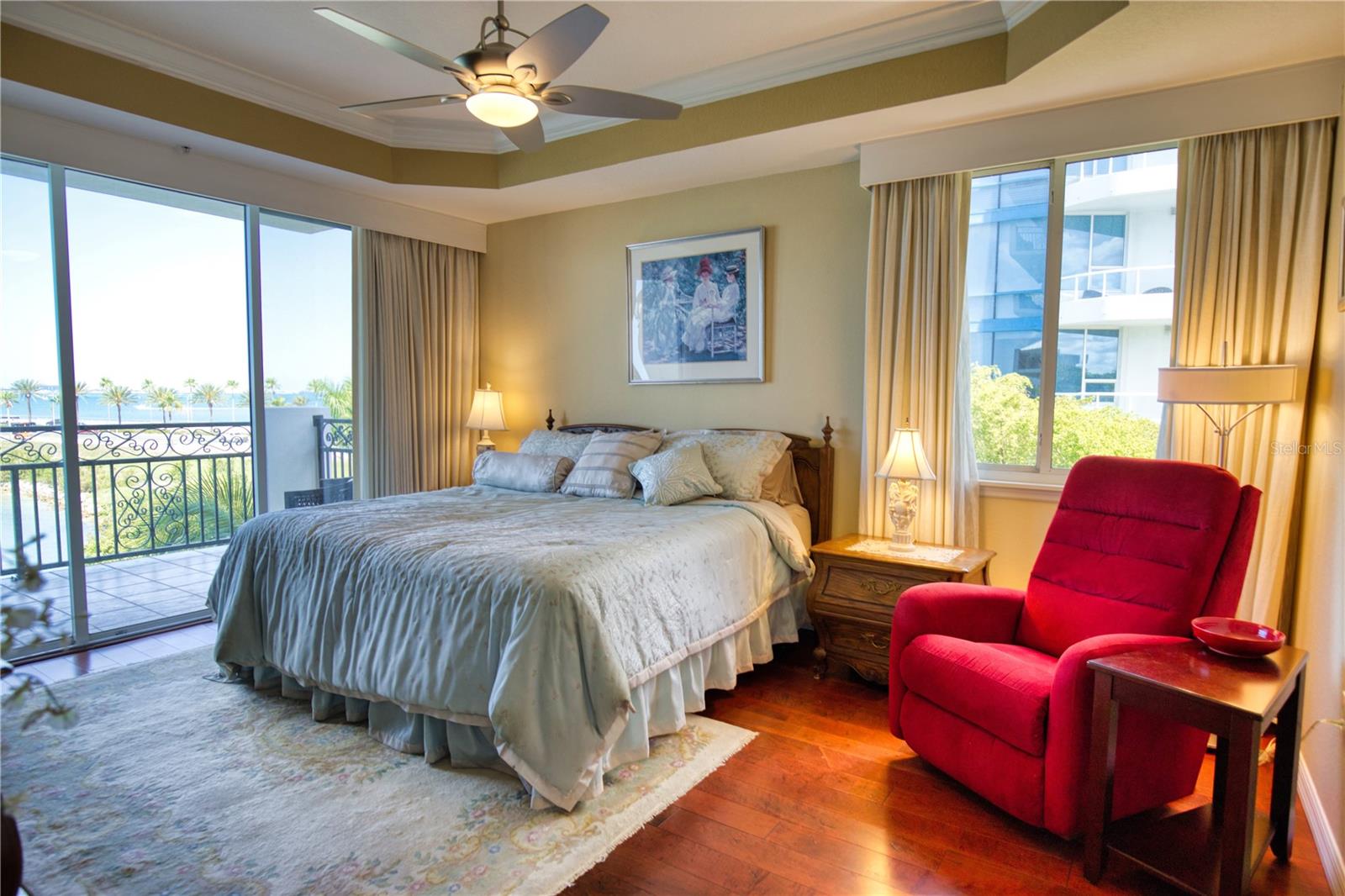 GOLDEN BAY - Residential