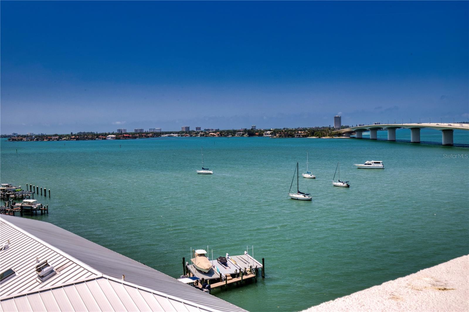 GOLDEN BAY - Residential