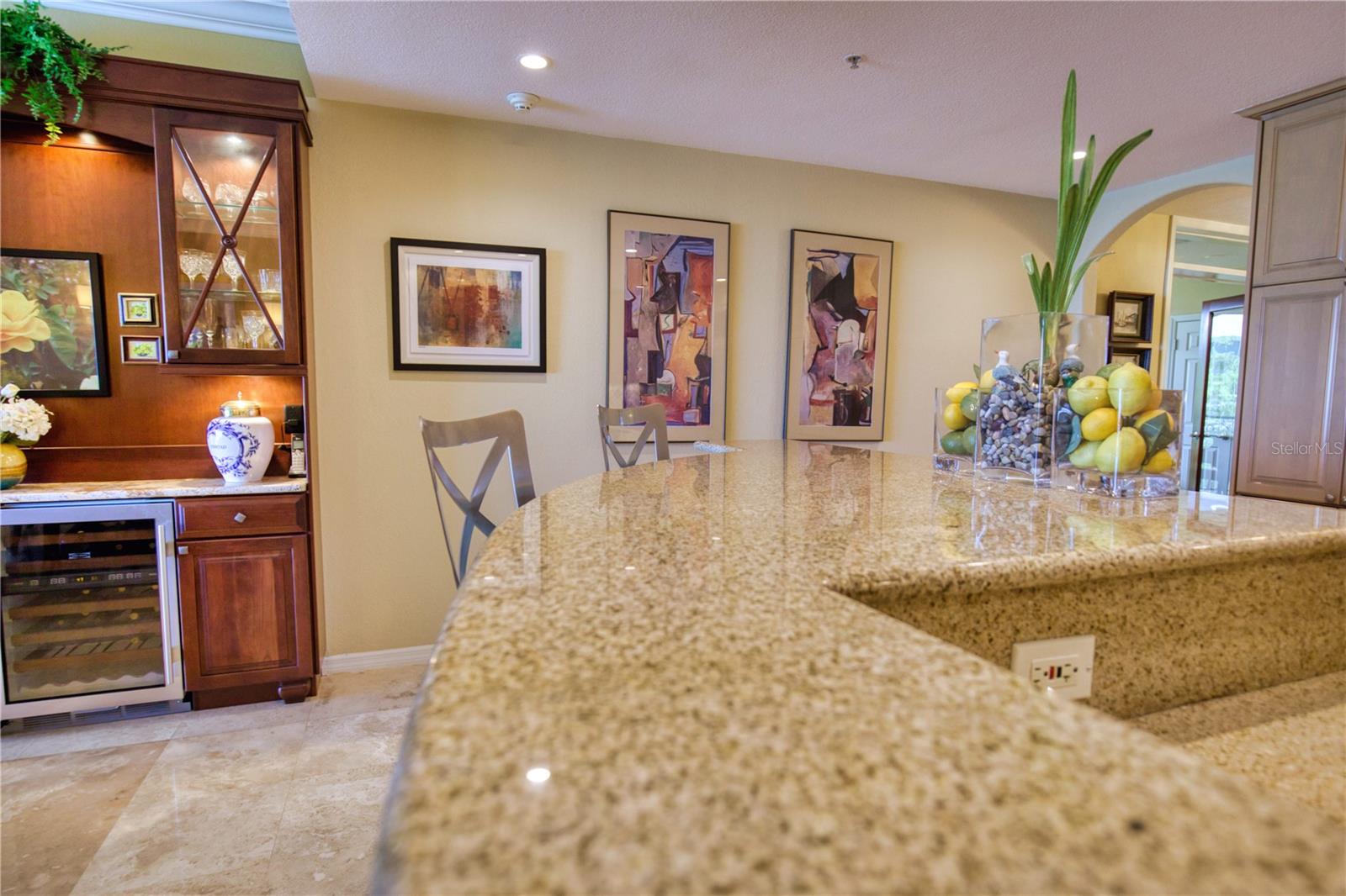 GOLDEN BAY - Residential