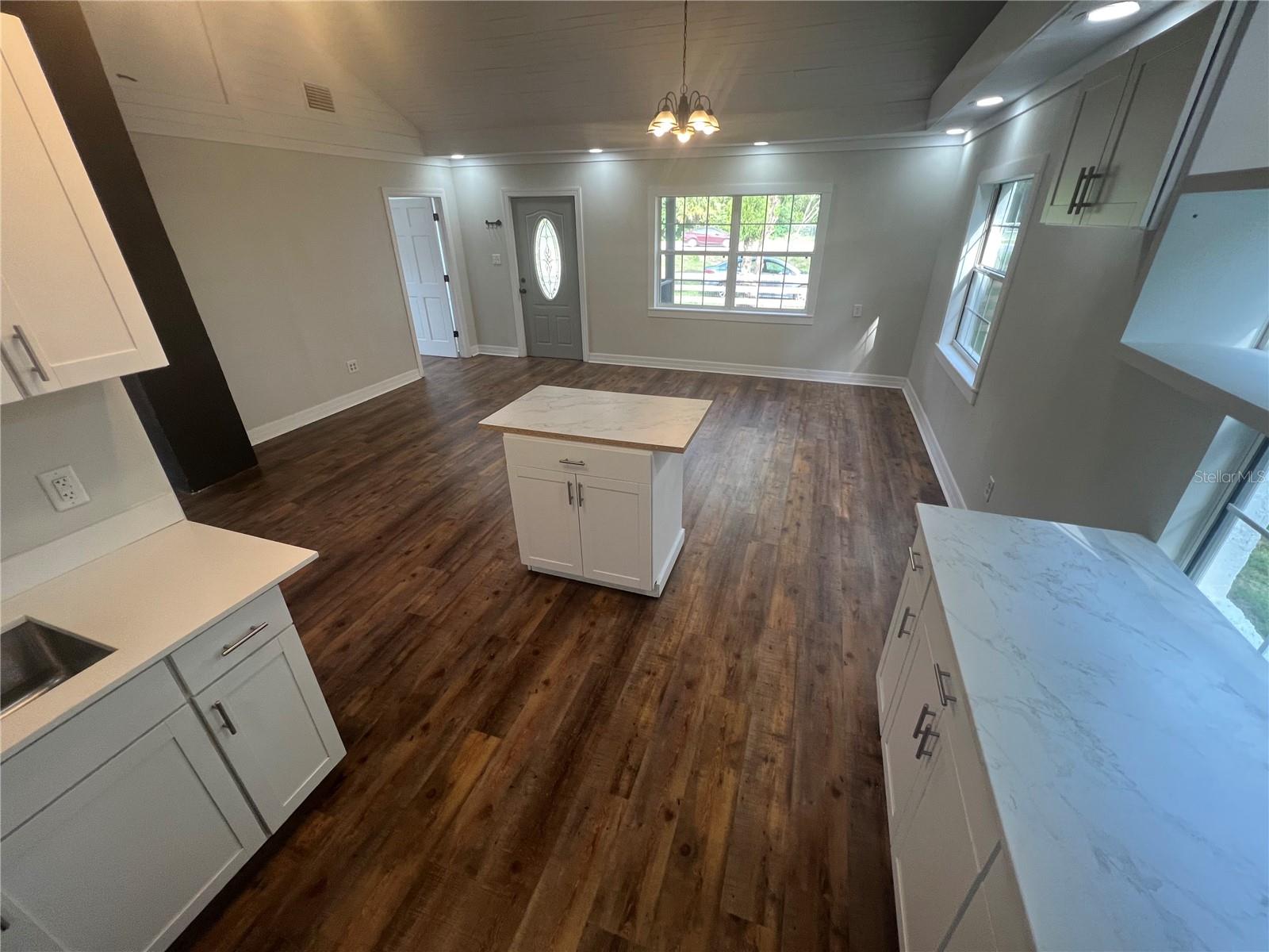 STEFANIK HEIGHTS - Residential