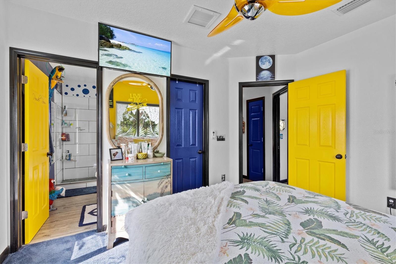 PALM GROVE COLONY - Residential