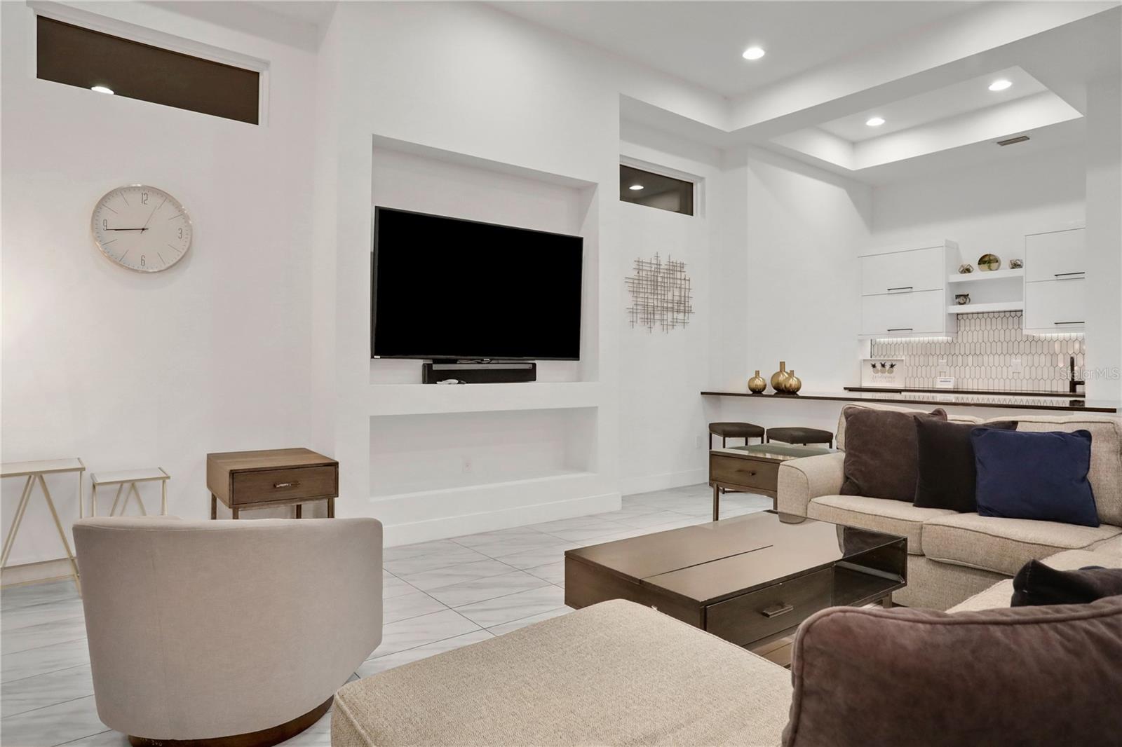 REUNION PH 02 PRCL 01 & 1A - Residential