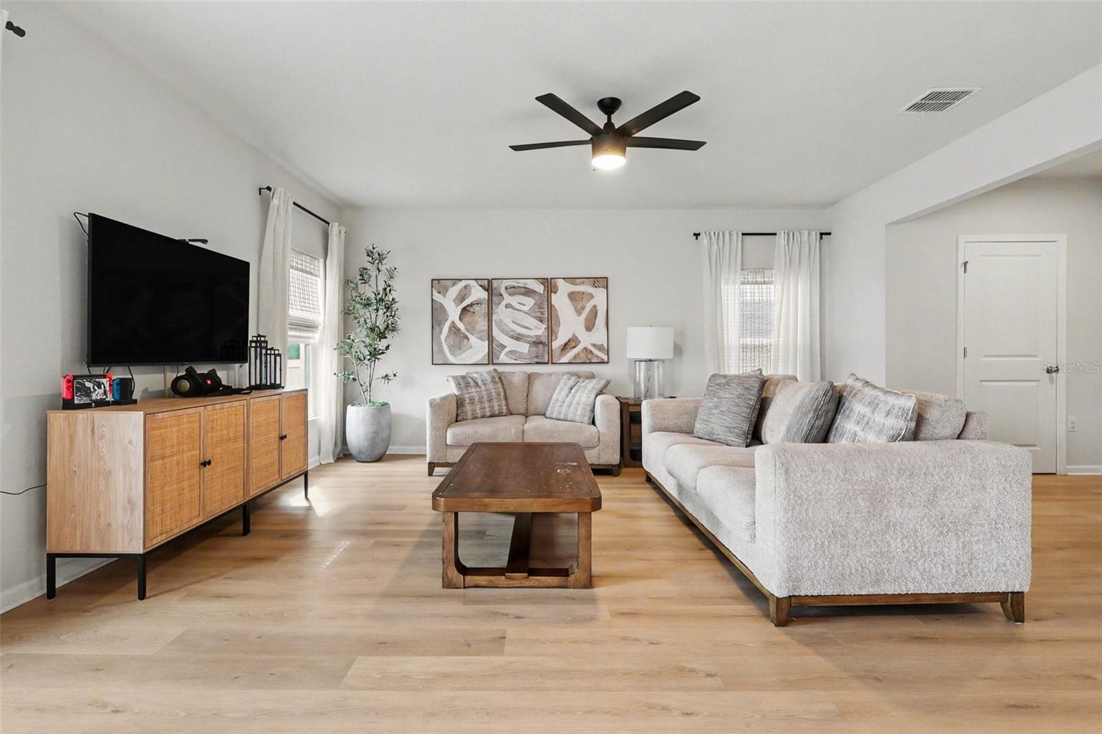 MAGNOLIA PARK PHASES 1 & 2 - Residential