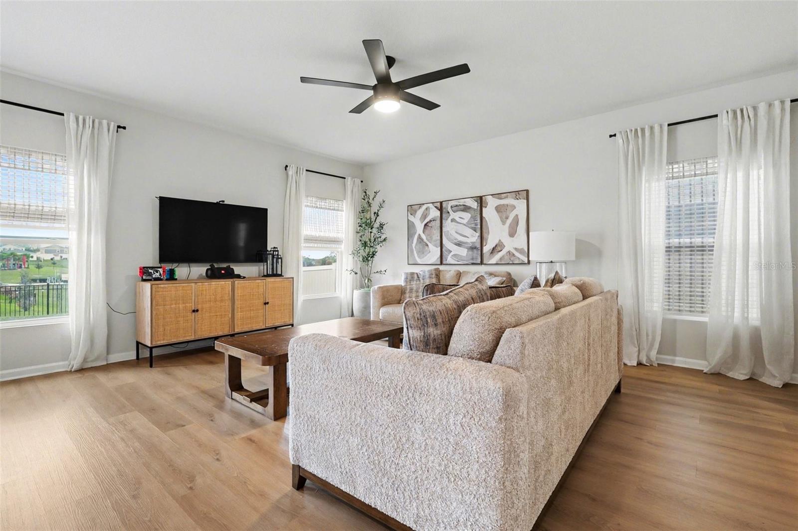 MAGNOLIA PARK PHASES 1 & 2 - Residential