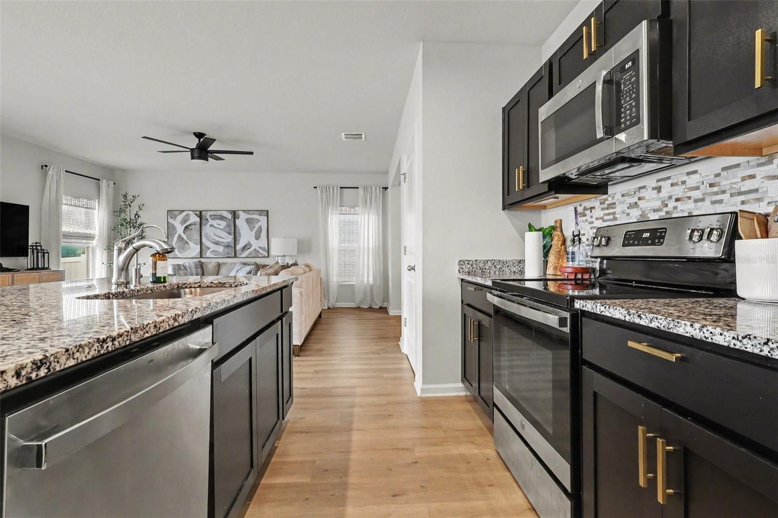 MAGNOLIA PARK PHASES 1 & 2 - Residential